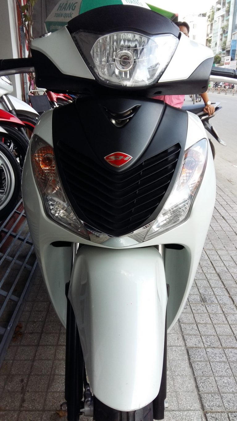 Bán xe Honda SH 150i nhập đời 2012-2198