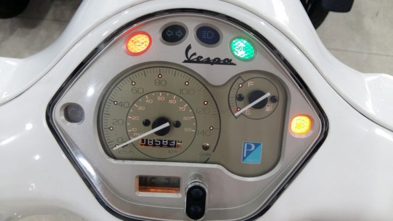 Bán xe Piagio LX 125 đời 2013-2991