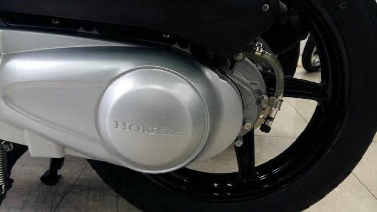 Bán xe Honda SH 150i nhập đời 2010-4023