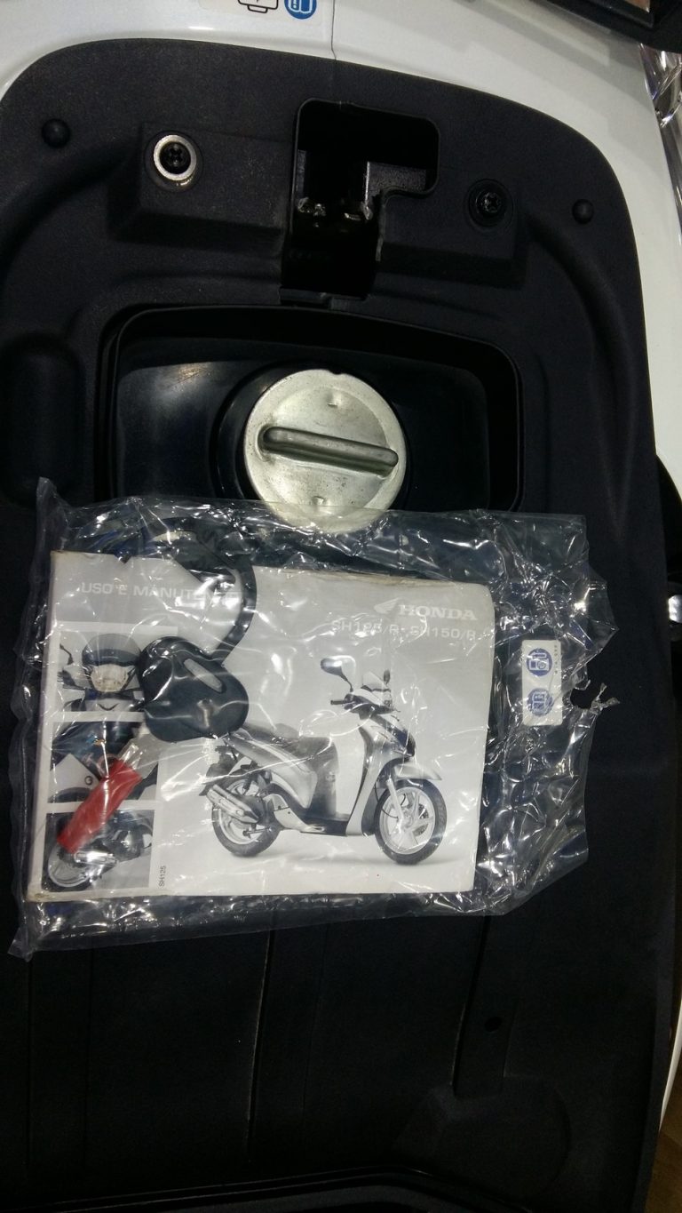 Bán Xe SH 150i Nhập Ý Đời 2012-4092