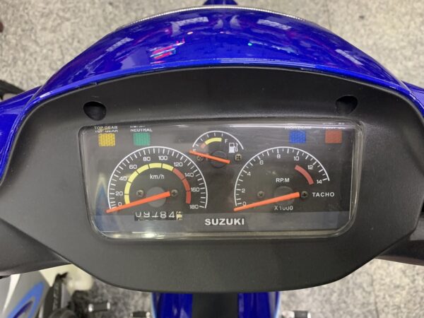 Bán Xe Suzuki Sport RGV 120 Đời 1998 - BS 98880-9311