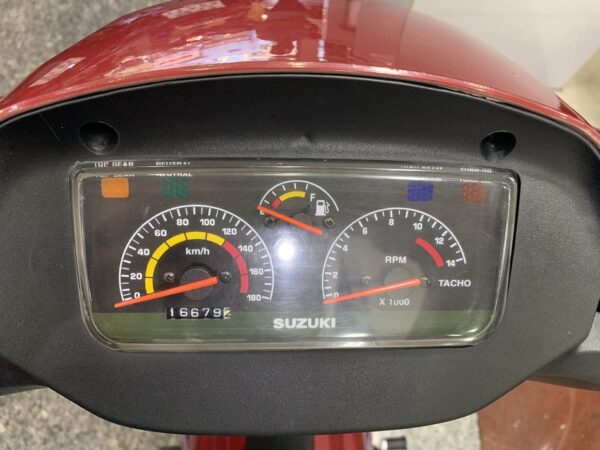 Bán Xe Suzuki Sport RGV 120/2002. Đầu 49-9593